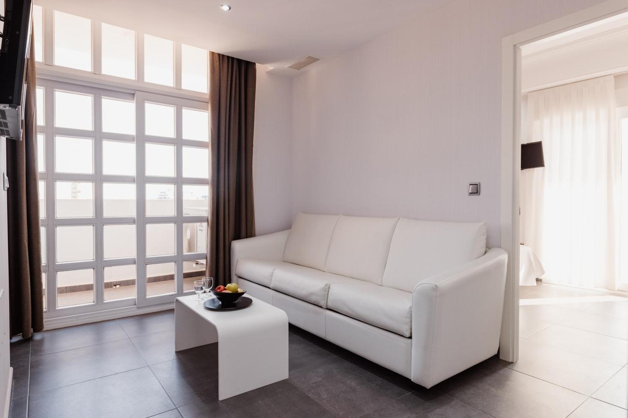Hotel Los Delfines Ла Манга Дел Мар Менор Екстериор снимка