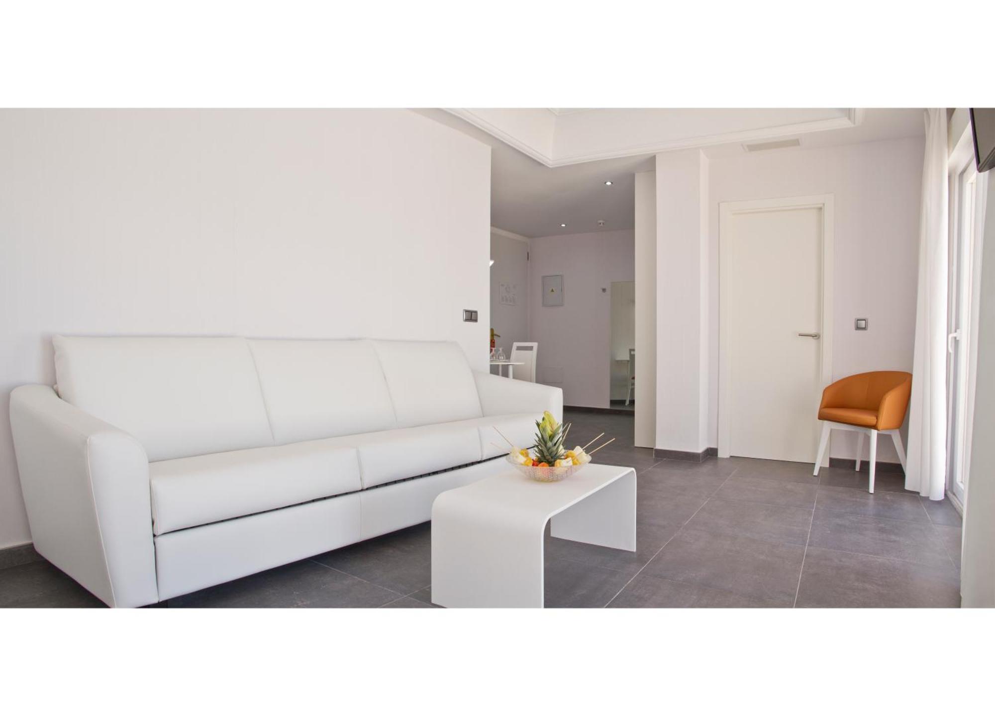 Hotel Los Delfines Ла Манга Дел Мар Менор Екстериор снимка